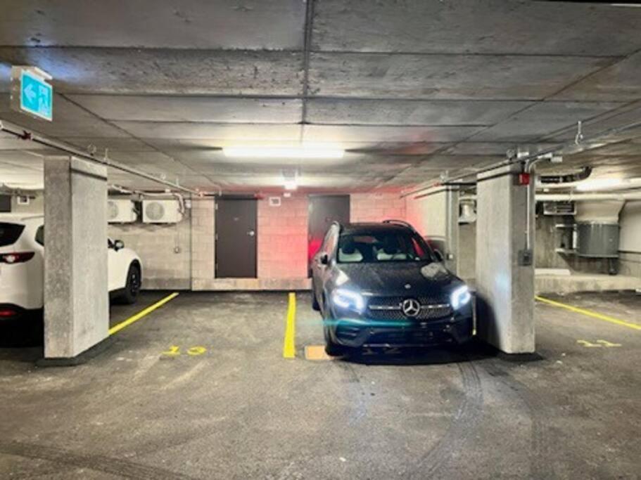 Initial / Cinema +Parking / Centre-Ville De Quebec Εξωτερικό φωτογραφία